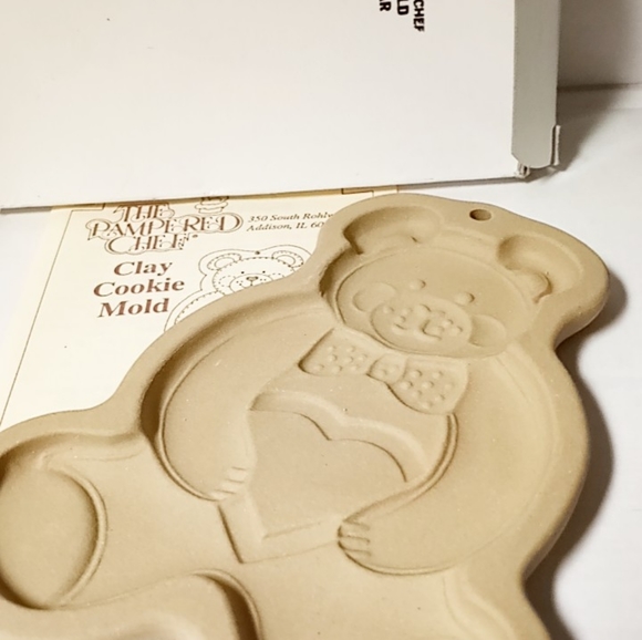 Pamper Chef Teddy Bear Cookie Mold - Picture 2 of 3